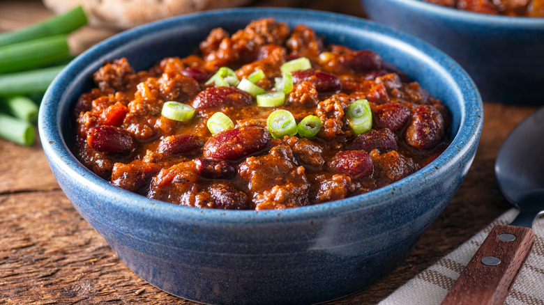 bowl of chili con carne