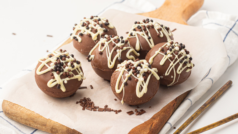 mocha bombs on tray