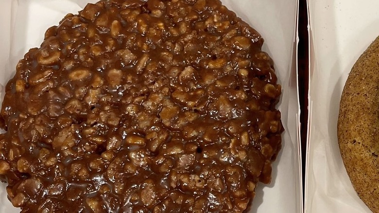 Chocolate Crunch Crumbl Cookie