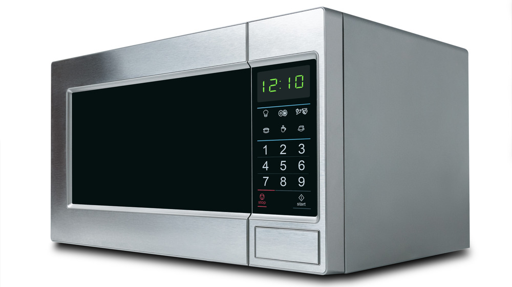 microwave oven