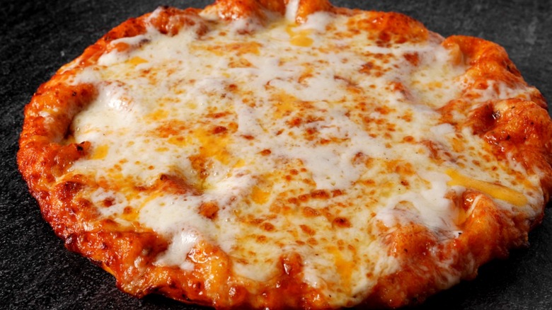 Cheese pizza