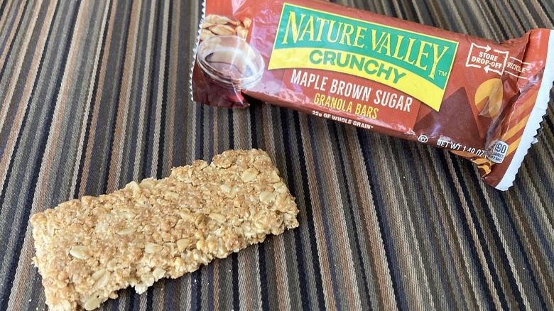 maple brown sugar granola bar