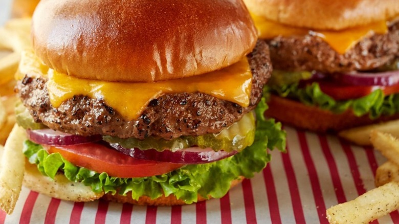 Cheeseburger from TGI Friday's