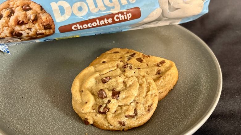 Pillsbury cookie dough package and baked cookies