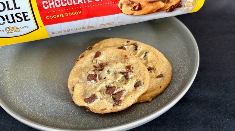 Toll House cookie dough package and baked cookies