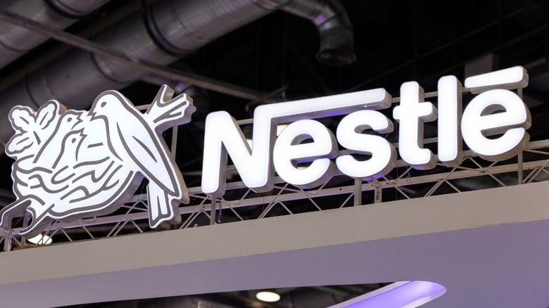 Nestle sign