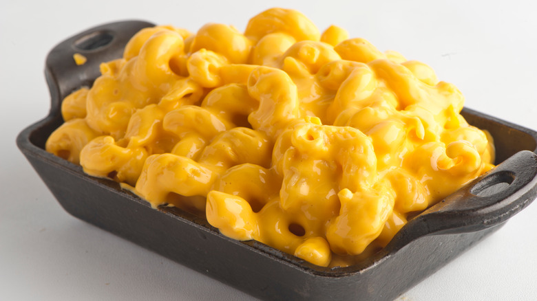 A pan of macaroni and cheese.