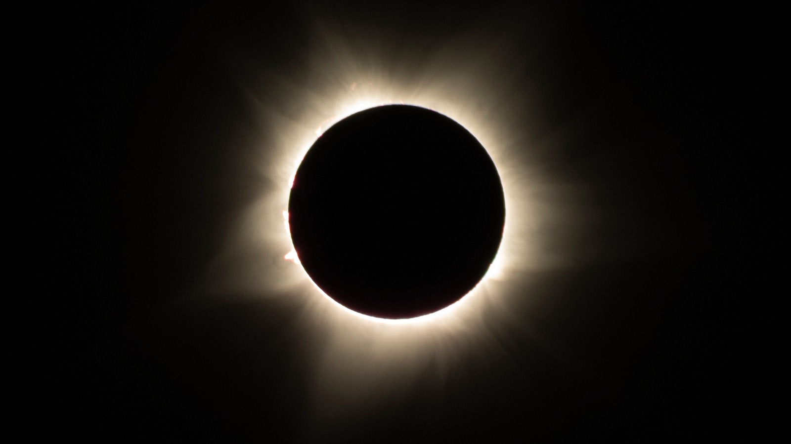 No‚ Food Prepared During A Solar Eclipse Isn';t Poisonous