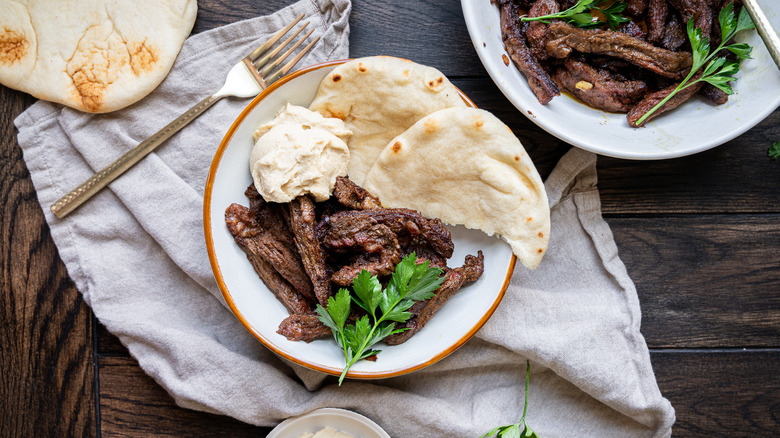 beef shawarma with pita