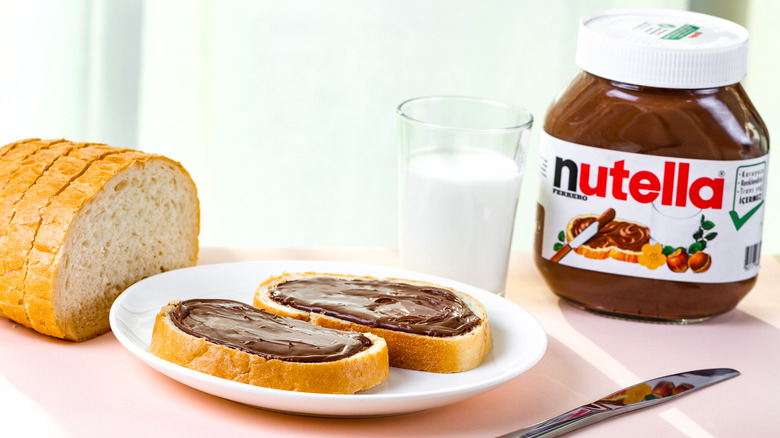 Nutella spread on bread 