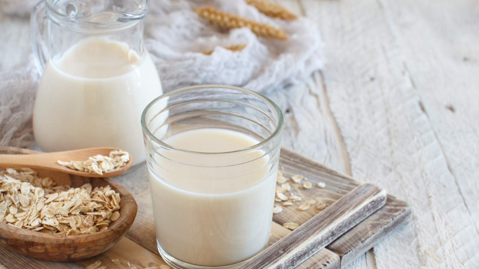 11-popular-oat-milk-brands-ranked-worst-to-best