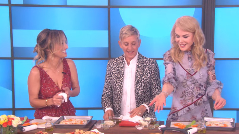 Nicole Kidman, Giada De Laurentiis, and Ellen DeGeneres cook