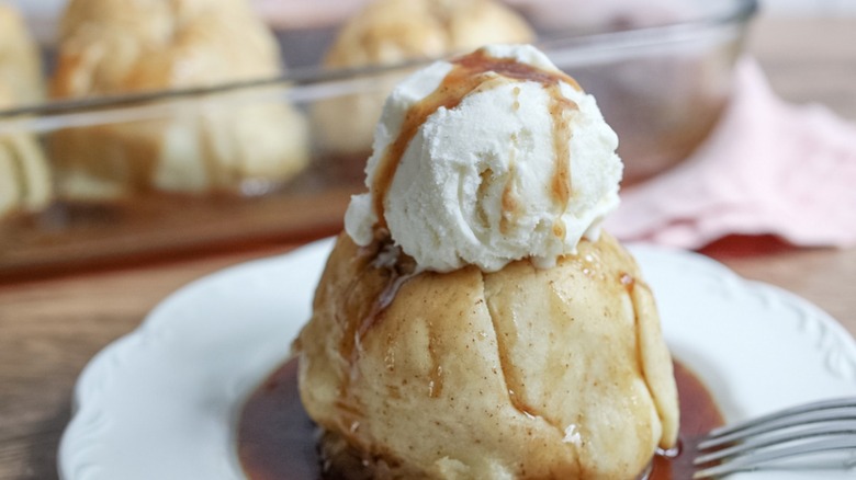 apple dumplings with ice cream