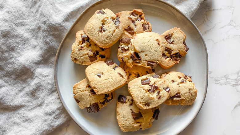 chocolate chip icebox cookies