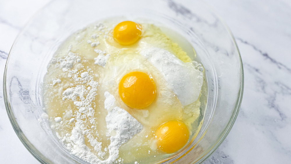old-fashioned jell-o poke cake batter