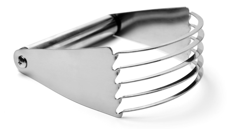 Pastry blender