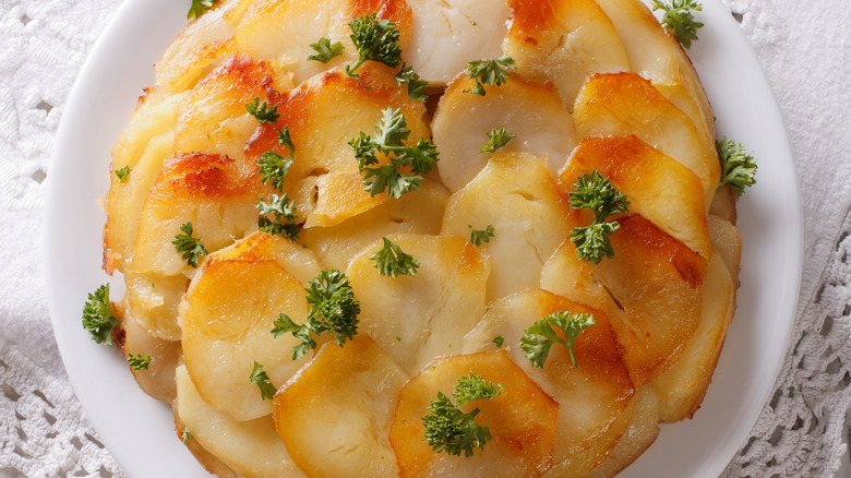 Pommes Anna on white plate