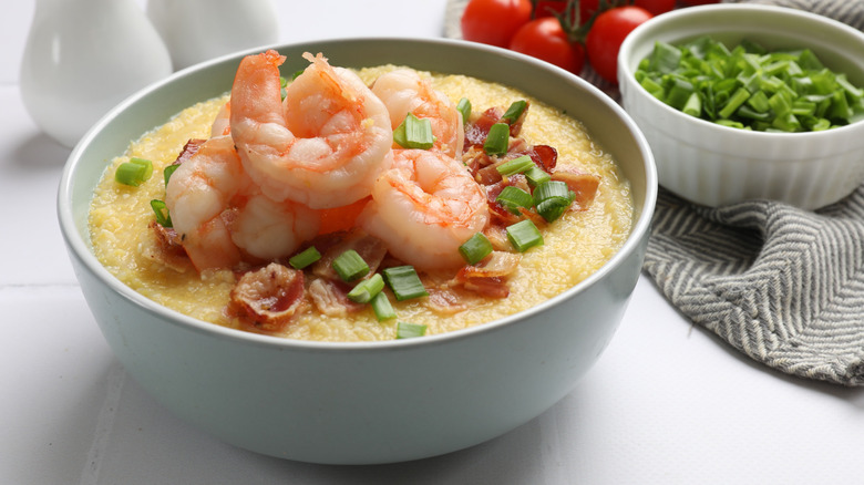 bowl of shrimp and grits