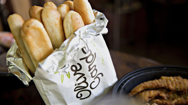 Olive Garden breadsticks