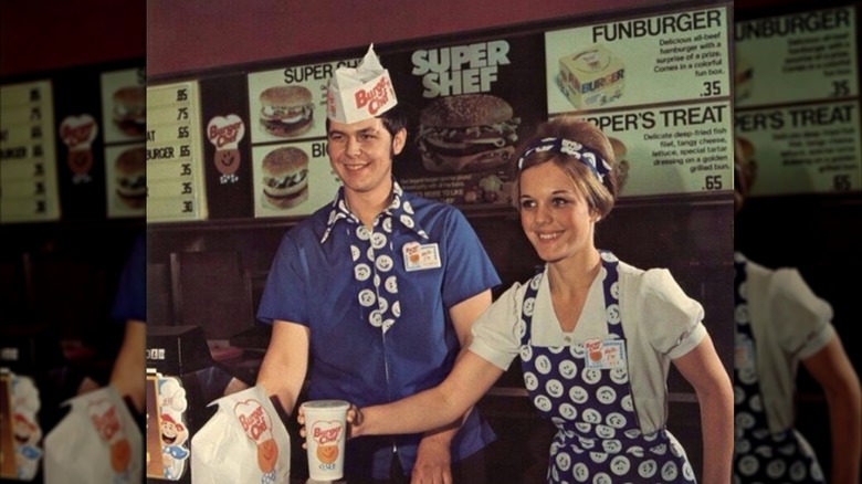 Burger Chef clerks behind the counter