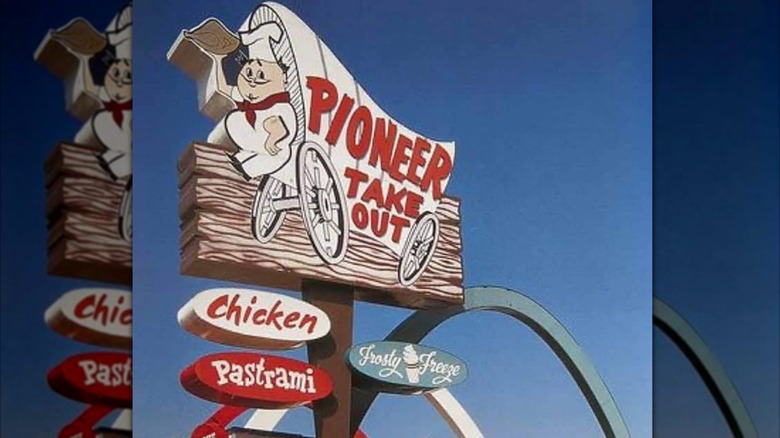 Pioneer Chicken parking lot sign