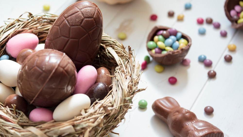 Chocolate Easter eggs and rabbit