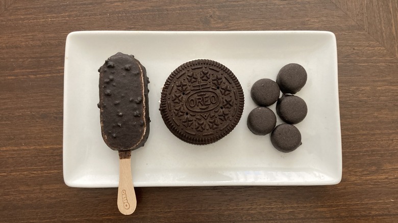 Oreo ice cream novelties on tray