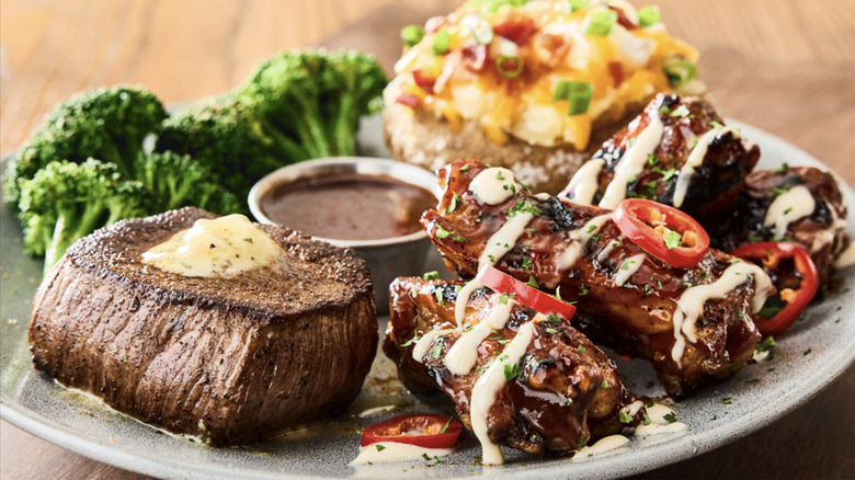 Outback Steakhouse combo meal