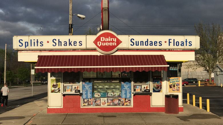Old Dairy Queen restaurant front