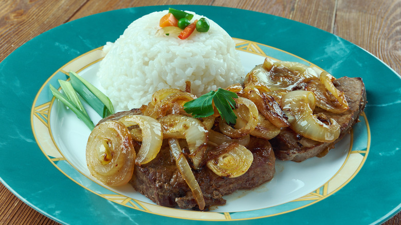 Bistec de palomilla with rice