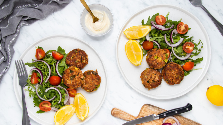 plated pan-fried tuna patties 