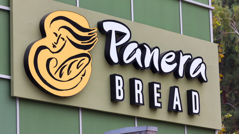 Panera Bread sign