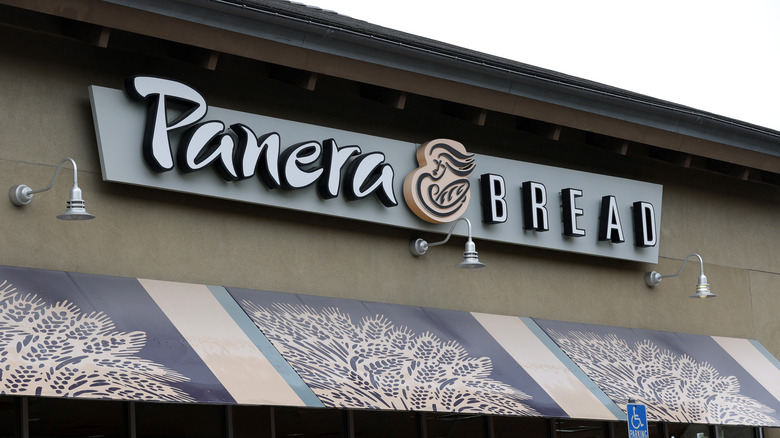 Panera Bread shopfront sign 