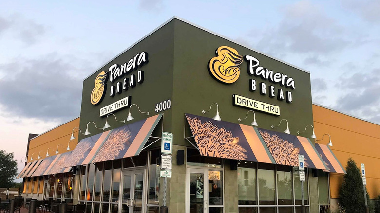 Panera Bread storefront, parking signs
