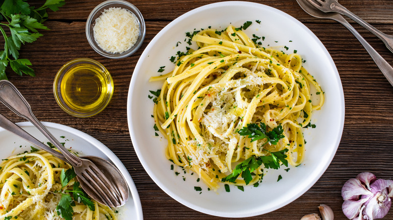 White plate of pasta aglio e olio