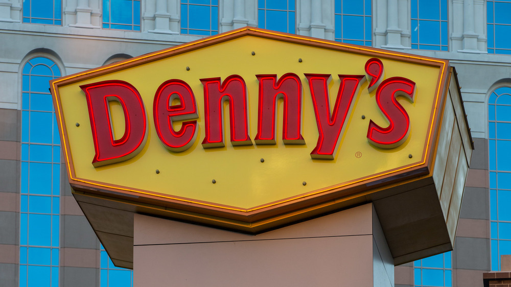 The Denny's logo