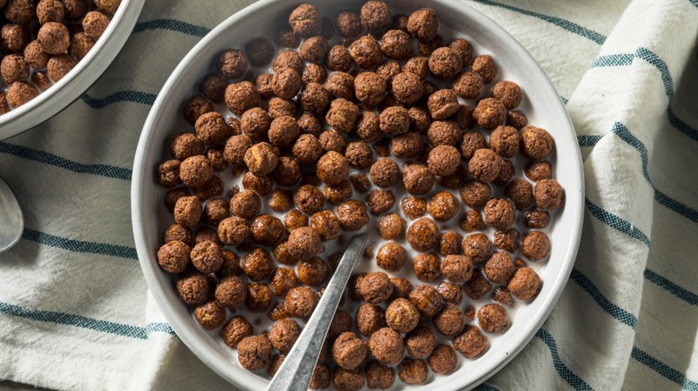 Clash of Clans Barb's Choco Boom Booms cereal