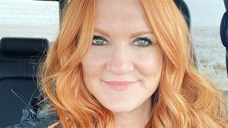 ree drummond smiles in car