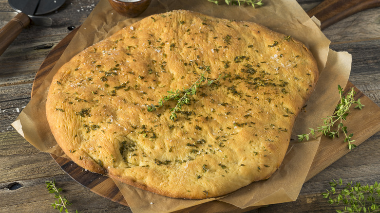 pizza bianca with thyme