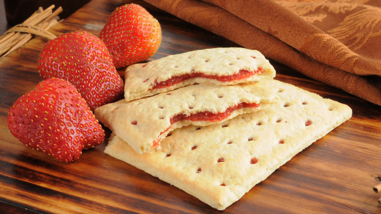 Unfrosted strawberry Pop Tarts