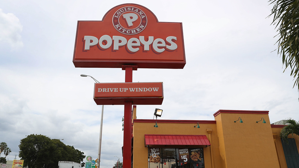 Popeyes restaurant sign