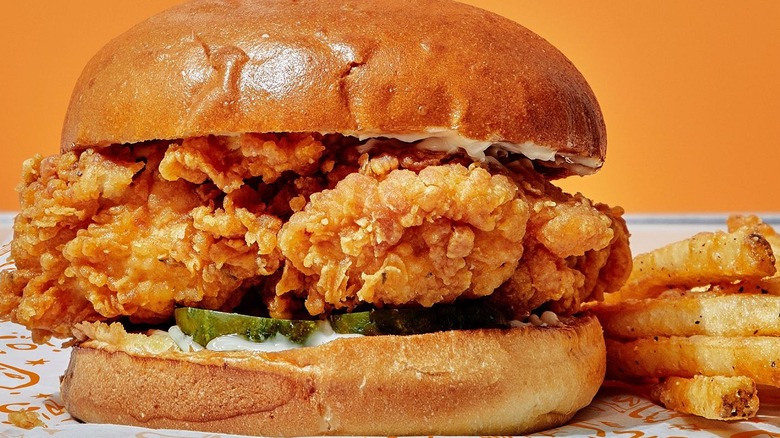 Popeyes chicken sandwich