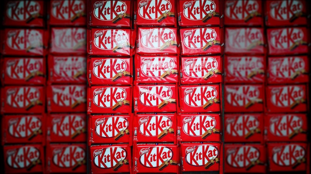 Kit KatStandard Kit Kat bars have four pieces in the package that you need to snap apart. Each piece features three wafer layers separated by chocolate, and of course the whole thing is covered in more chocolate. The result is a wonderfully light yet absolutely delectable treat.   In the United States, 192 million Kit Kats are sold each year, making it the fourth most popular candy bar in the country. Outside of America, Kit Kats are sold in a wide array of flavors including scrumptious varieties like Strawberry Cheesecake and uniquely disgusting ones like Cough Drop. In the U.S., you'll find the original milk chocolate version, as well as newcomers like Mint & Dark Chocolate and Lemon Crisp. Whatever flavor you prefer, you can eat your Kit Kats by themselves, break them up into ice cream, crumble them into cookie batter, or use them to decorate cakes.