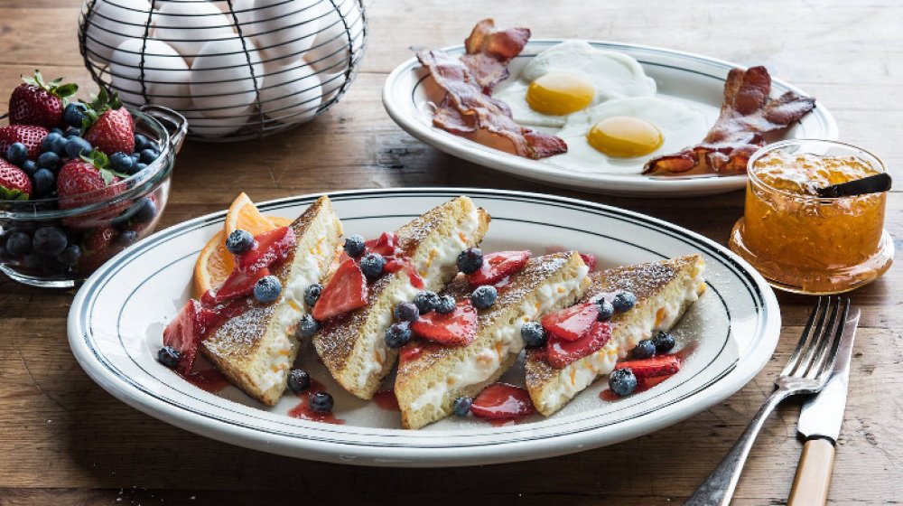 Popular Chain Breakfast Restaurants, Ranked Worst To Best
