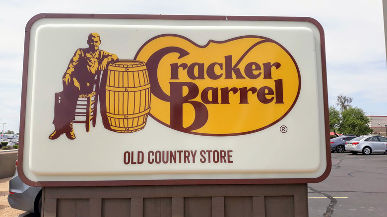 cracker barrel sign