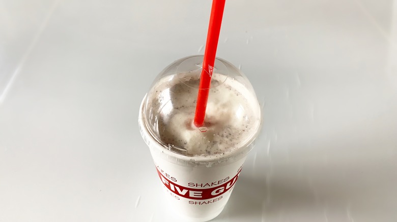 Five Guys Oreo Cookie Pieces Milkshaket