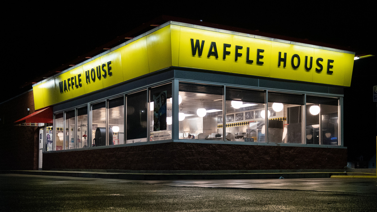 Waffle House Nutrition Facts: What to Order & Avoid