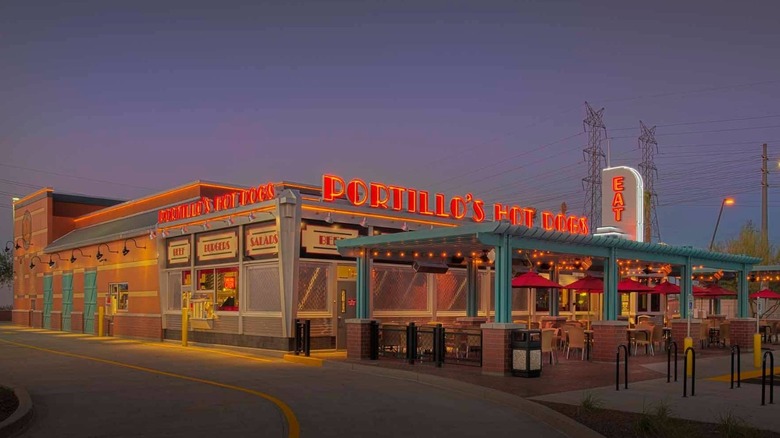 Portillo's restaurant exterior 