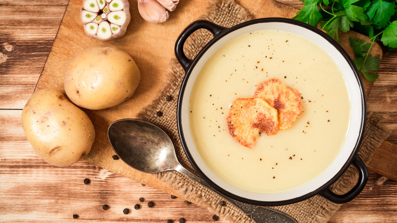 potato soup with chips