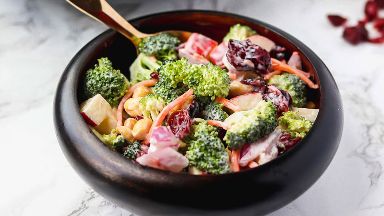 Potluck Recipes That Will Impress Everyone